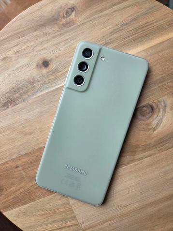 Samsung Galaxy S21 FE 5G - 128GB beschikbaar voor biedingen