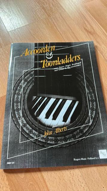 Piano beschikbaar voor biedingen