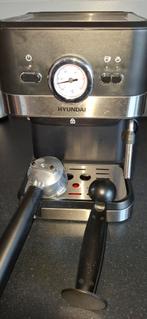 Hyundai Espresso Machine - Perfecte Koffie!, Witgoed en Apparatuur, Stoompijpje, Gebruikt, Espresso apparaat, Gemalen koffie