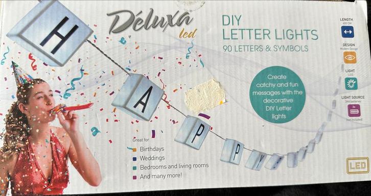 Deluxe Lichtsnoer met Letters & Symbolen, Huis en Inrichting, Lampen | Hanglampen, Nieuw, Minder dan 50 cm, Kunststof, Ophalen of Verzenden