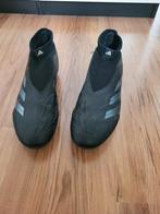 Adidas Predator voetbalschoenen maat 43, Sport en Fitness, Voetbal, Ophalen of Verzenden, Zo goed als nieuw, Schoenen