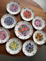 Royal Albert Floral series by Sara Anne Schofield compleet, Ophalen of Verzenden, Zo goed als nieuw, Porselein, Bord of Schaal