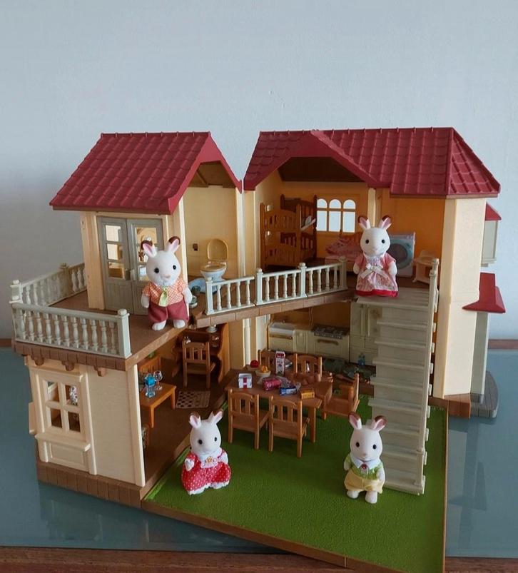 Sylvanian Families Huis Compleet, Kinderen en Baby's, Speelgoed | Poppenhuizen, Zo goed als nieuw, Poppenhuis, Ophalen of Verzenden
