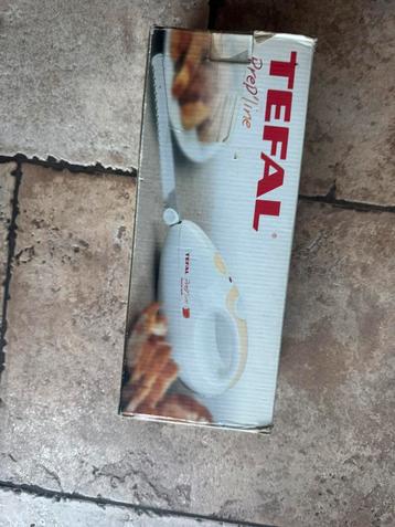 Tefal Prep’line elektrisch mes met doos – werkt goed beschikbaar voor biedingen