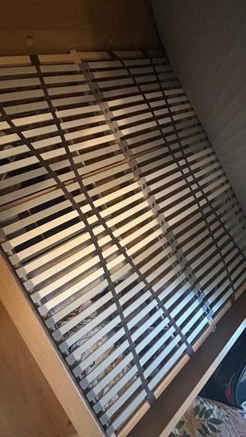 IKEA bedframe (175x212x37cm, 100cm headboard)Matras niet mee - afbeelding 2
