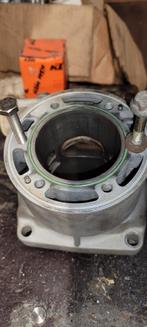 KTM 250 SX 2007 Cilinder - Gebruikt compleet met uitlaatklep, Motoren, Ophalen of Verzenden