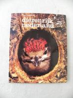 Dierenrijk Nederland, Fred F. Hazelhoff, Ophalen of Verzenden, Zo goed als nieuw, Natuur algemeen