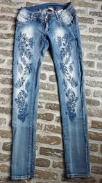 Stoere Jeans Met Steentjes Maat S, Kleding | Dames, Spijkerbroeken en Jeans, Ophalen of Verzenden, Zo goed als nieuw, Blauw, W28 - W29 (confectie 36)