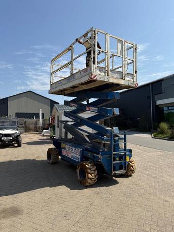 HOLLAND LIFT X-105 EL 18 SCHAARH. WERKH 13.5 KEURRAPP. beschikbaar voor biedingen