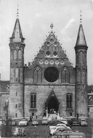 (301-086-009) Den Haag Ridderzaal beschikbaar voor biedingen