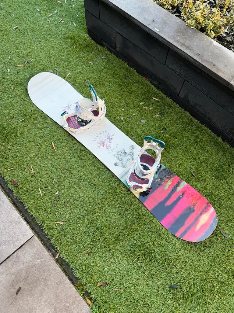 Salomon Lotus 151 cm dames snowboard - Gebruikt, Ophalen of Verzenden, Gebruikt, Board