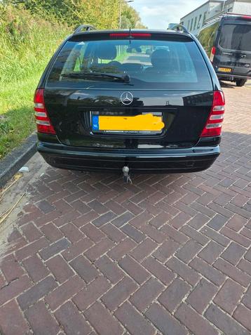 Achterbumper sedan en station C-Klasse  beschikbaar voor biedingen