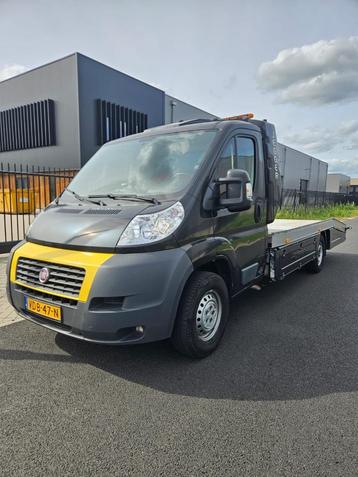 Fiat Ducato oprijwagen autoambulance autotransporter 180 PK beschikbaar voor biedingen