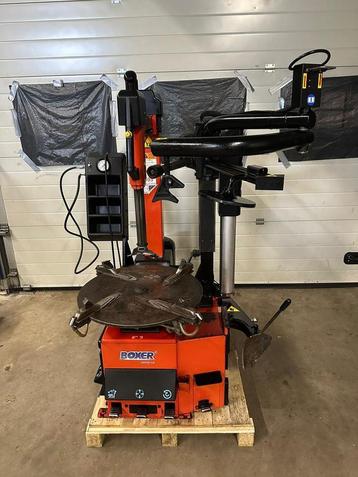 Boxer super lx bandenmachine / bandenapparaat 400V buffervat beschikbaar voor biedingen