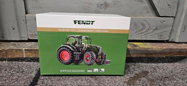 Fendt 832 Vario 1st Editon 1:32 Wiking, Hobby en Vrije tijd, Modelauto's | 1:32, Nieuw, Tractor of Landbouw, Overige merken, Ophalen of Verzenden