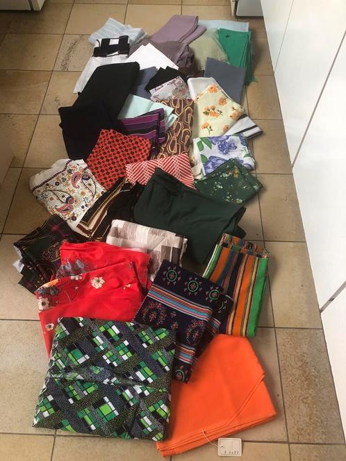 Diverse stoffen/lappen, Hobby en Vrije tijd, Stoffen en Lappen, Nieuw, Katoen, 120 cm of meer, Overige kleuren, Ophalen