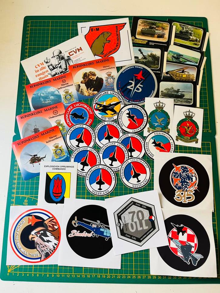 Partij stickers van Defensie /Landmacht Luchtmacht en Marine, Verzamelen, Stickers, Zo goed als nieuw, Ophalen of Verzenden