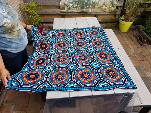 ️2x Gehaakte deken/plaid Persian tiles. Handgemaakt., Hobby en Vrije tijd, Breien en Haken, Zo goed als nieuw, Haken, Overige typen