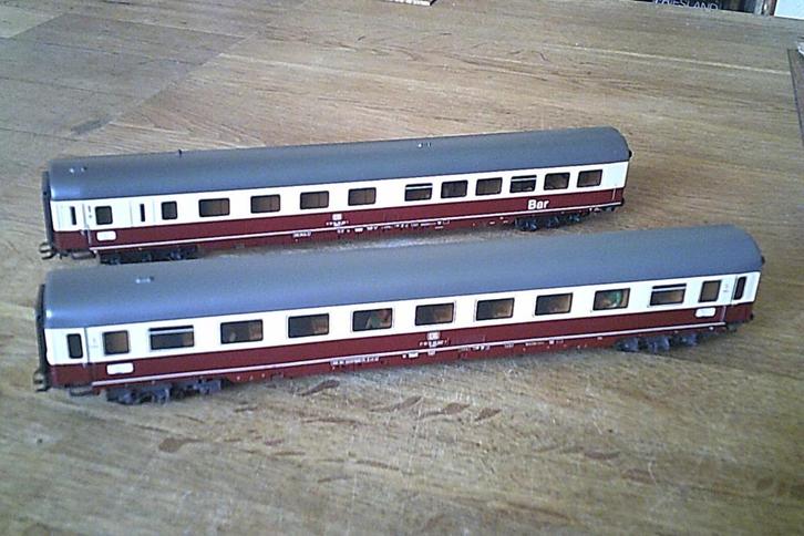 Marklin HO 2 Rijtuigen uit det Südwind nr. 42972 en 42993, Hobby en Vrije tijd, Modeltreinen | H0, Zo goed als nieuw, Wagon, Wisselstroom