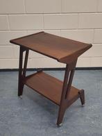 Vintage bijzettafeltje teak houten trolley tafeltje hout, Huis en Inrichting, Tafels | Sidetables, Ophalen, Gebruikt, 50 tot 100 cm