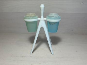 Vintage peper en zout stel van Tupperware in prima staat beschikbaar voor biedingen