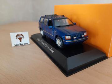Jeep Grand Cherokee 1995 blauw-metallic van Maxichamps 1:43 beschikbaar voor biedingen