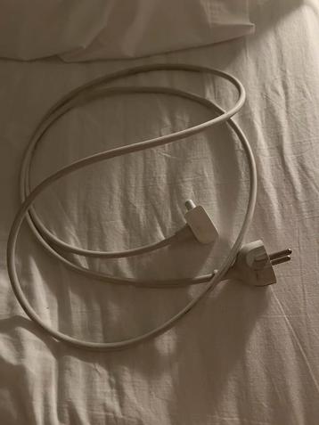MacBook Pro Oplader - MagSafe beschikbaar voor biedingen