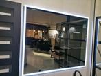 SPIEGEL 100x80 cm met Led verlichting - showroommodel, Ophalen, Zo goed als nieuw