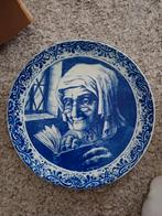 Delfts Blauw Wandbord - Lezende Vrouw, Antiek en Kunst, Antiek | Wandborden en Tegels, Ophalen of Verzenden