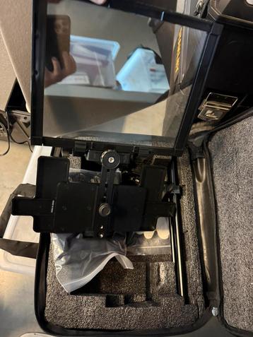 Autocue houder met spiegel – Professioneel en compleet beschikbaar voor biedingen