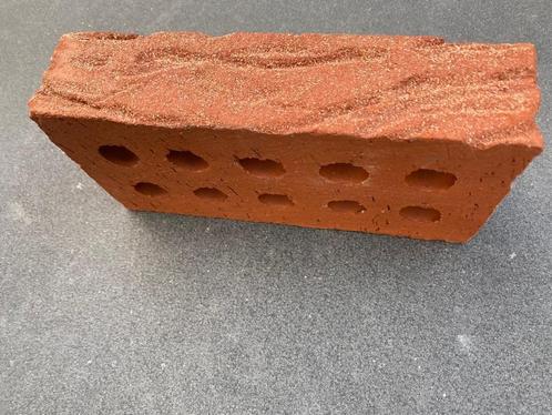 GEZOCHT METSEL GEVELSTENEN BISTRO ROOD, Doe-het-zelf en Verbouw, Metselstenen, Overige typen, Ophalen