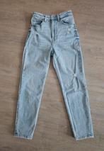 Bershka mom slim jeans spijker broek maat 36, Ophalen, Zo goed als nieuw, Blauw, W28 - W29 (confectie 36)
