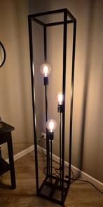 Zwarte vloerlamp industrieel, Ophalen, Zo goed als nieuw, 150 tot 200 cm