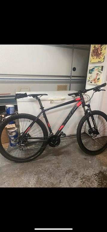 Sxc mtb beschikbaar voor biedingen