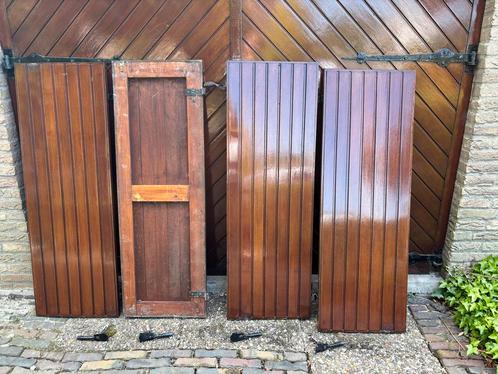 Hard houten luiken 4 stuks incl. stoppers, Doe-het-zelf en Verbouw, Overige Doe-het-zelf en Verbouw, Zo goed als nieuw, Ophalen