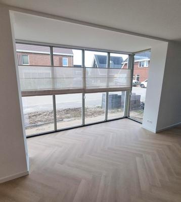 Vloeren PVC- Laminaat- Hout- Tapijt- De Woonkajuit beschikbaar voor biedingen