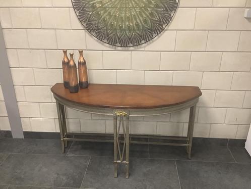 Side table authentiek metaal met leer bekleed . Uniek !, Huis en Inrichting, Tafels | Sidetables, Gebruikt, 25 tot 50 cm, 100 tot 150 cm