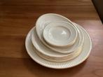 Edme Wedgwood, jubileum, gouden randje, borden e.d., Ophalen of Verzenden, Gebruikt, Overige materialen, Overige typen