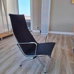 VITRA Eames EA124 lounge chair, Huis en Inrichting, Fauteuils, Ophalen, Modern design, Gebruikt, 75 tot 100 cm