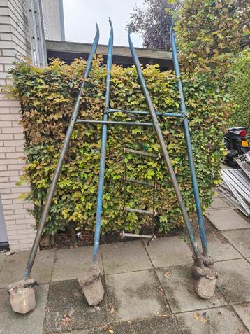 Schommel met betonblokken - direct ingraven! beschikbaar voor biedingen