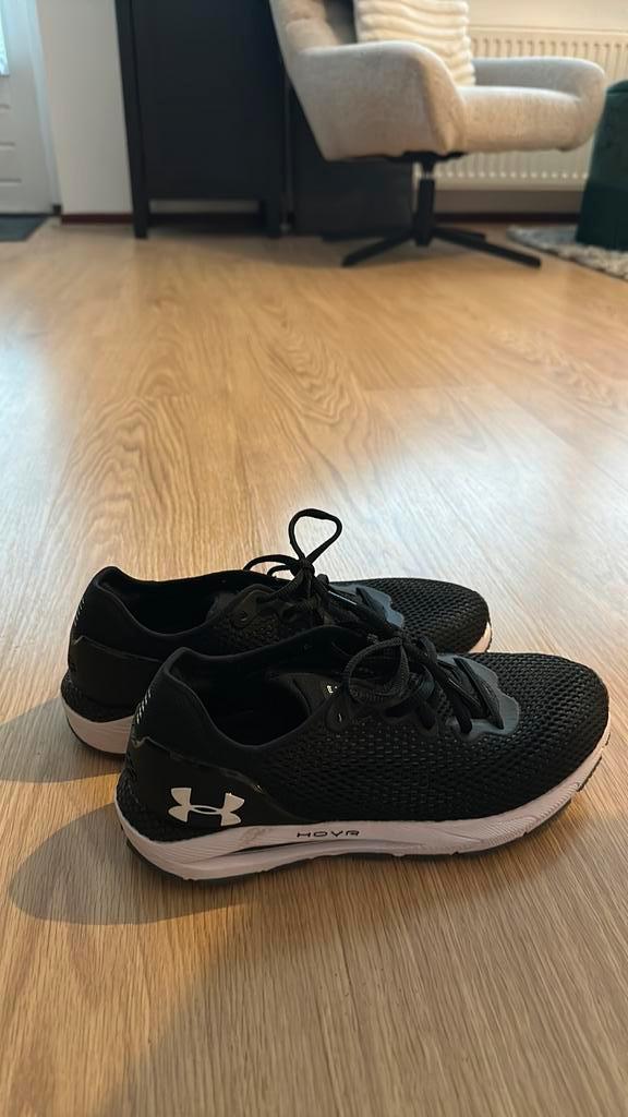 HOVR SONIC 4 - Hardloopschoenen zwart, Kleding | Dames, Schoenen, Zo goed als nieuw, Sneakers of Gympen, Zwart, Ophalen