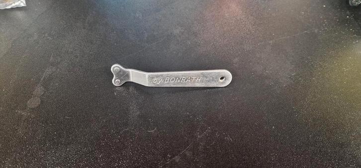 Bonrath ruitenwisser sleutel., Auto diversen, Overige Auto diversen, Ophalen of Verzenden