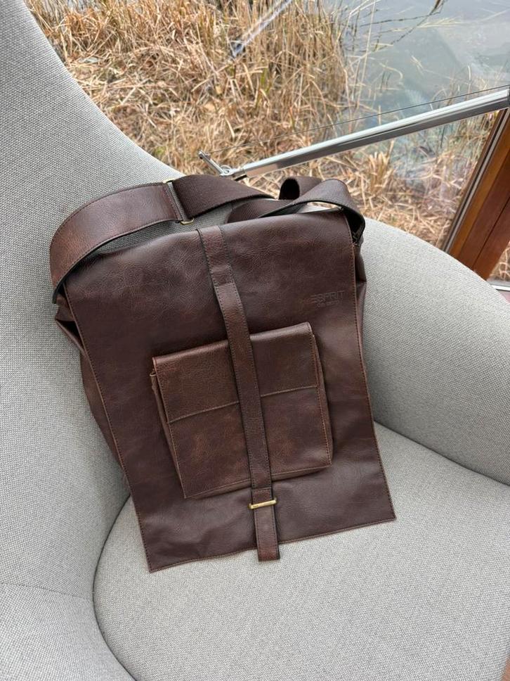 Office bag Esprit, Sieraden, Tassen en Uiterlijk, Tassen | Damestassen, Zo goed als nieuw, Handtas, Bruin, Ophalen of Verzenden