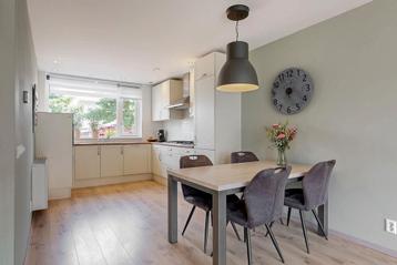 Te koop Complete keuken beschikbaar voor biedingen