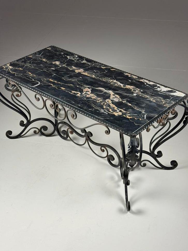 Salontafel Smeedijzer zwart marmer, Antiek en Kunst, Antiek | Meubels | Tafels, Ophalen