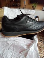 Reebok, Maat XS of kleiner, Ophalen, Zo goed als nieuw, Schoenen