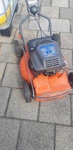 Ëen nette grasmaaier met aandrijv huyvarna muls, Tuin en Terras, Grasmaaiers, Ophalen, Zo goed als nieuw