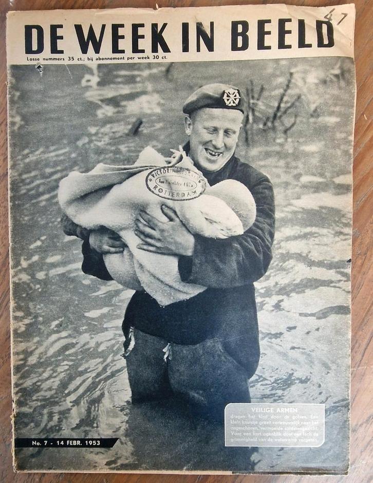 Week in Beeld - 4 Exemplaren (1947, 1953), Verzamelen, Tijdschriften, Kranten en Knipsels, Tijdschrift, Nederland, 1940 tot 1960