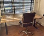 ZGAN Elektrisch zit sta bureau met luxe directie bureaustoel, Huis en Inrichting, Bureaus, Ophalen, Elektrisch, Zo goed als nieuw