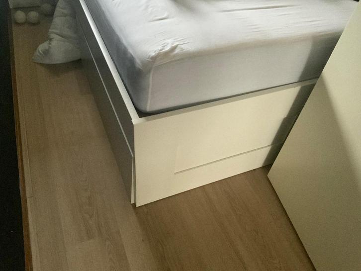 Bed, Huis en Inrichting, Slaapkamer | Bedden, Gebruikt, Tweepersoons, 160 cm, 200 cm, Hout, Wit, Ophalen